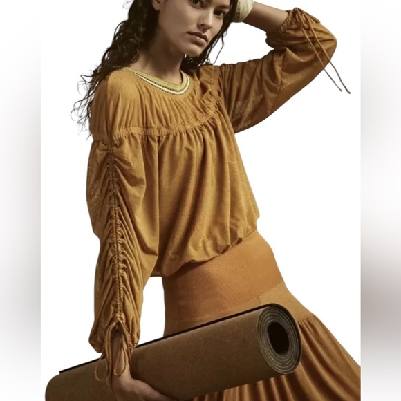 Free People Movement Sun Blissed Pullover - Picture 1 of 8